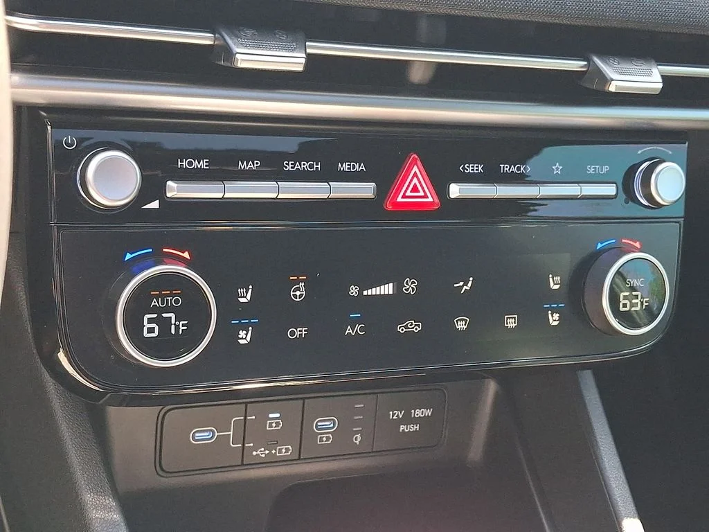 2026 Hyundai Santa Cruz Limited - Photo 16