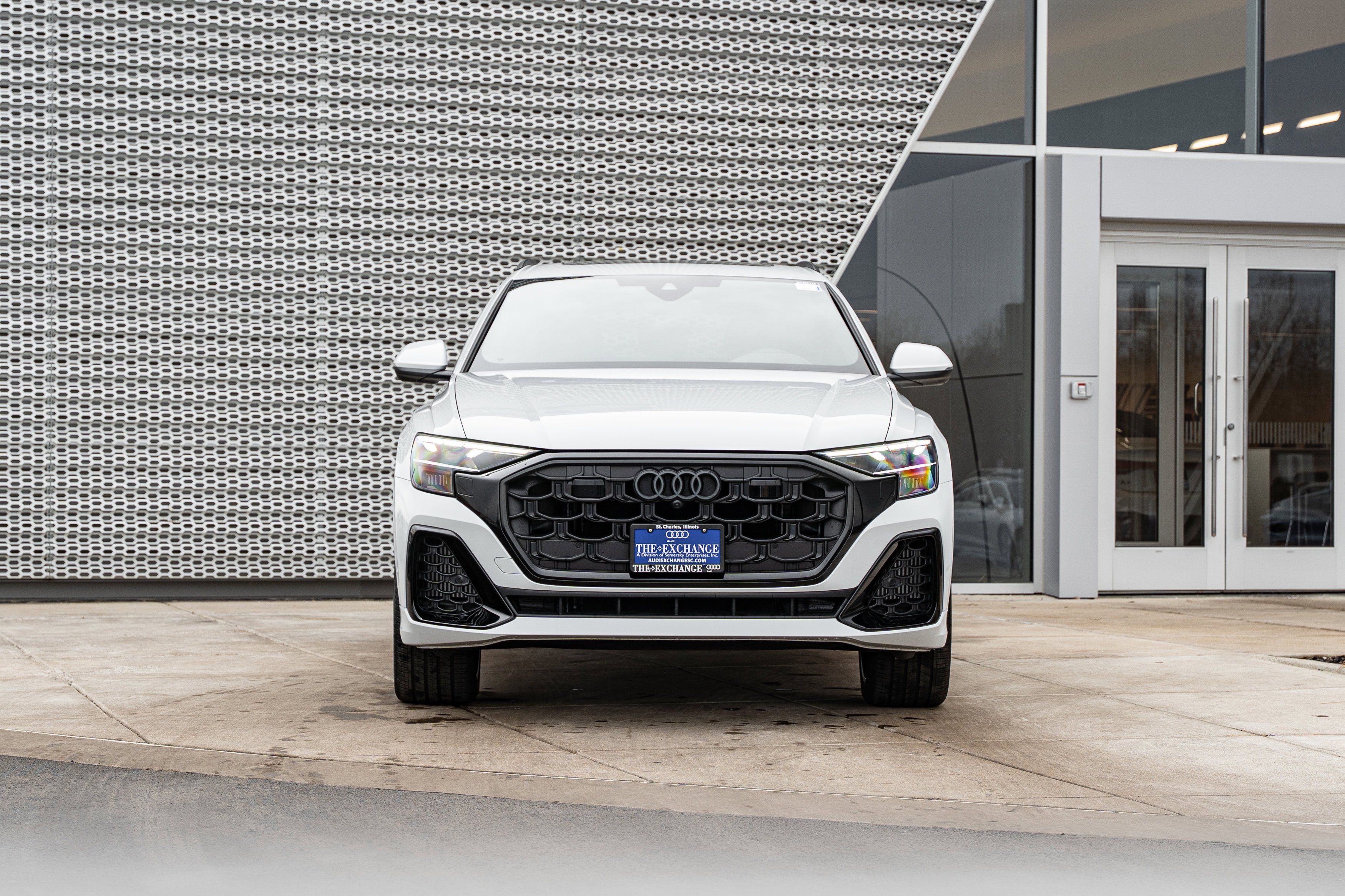 2026 Audi Q8 Premium Plus - Photo 36