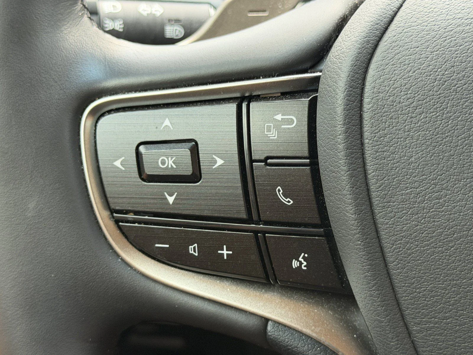 Used 2024 Gray Lexus 350 image 30