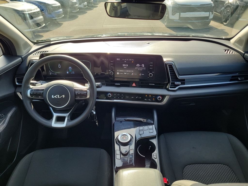 Used 2023 Fusion Black Kia LX image 17