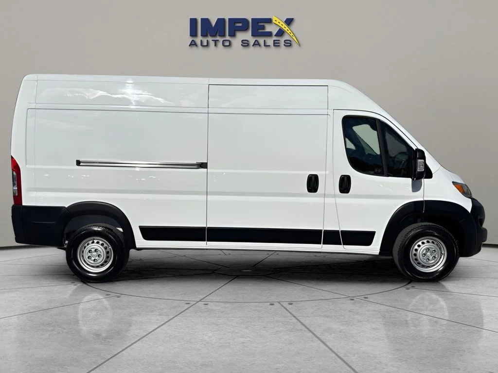 Used 2026 White Ram High Roof image 6