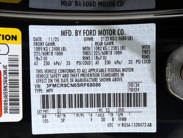 New 2025 Shadow Black Ford Outer Banks® image 21
