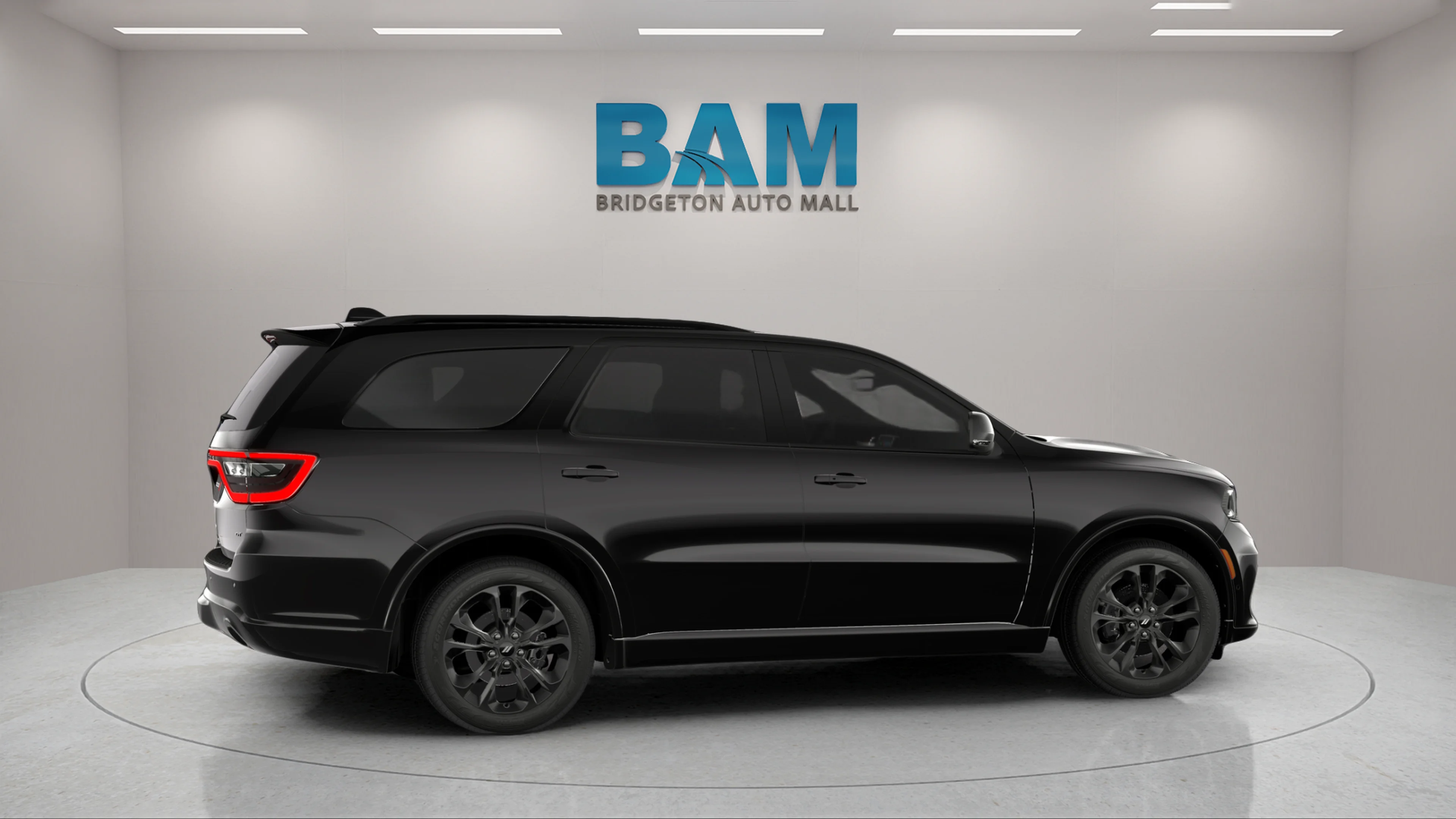 New 2026 Diamond Black Clear-Coat Exterior Paint Dodge GT Plus image 4