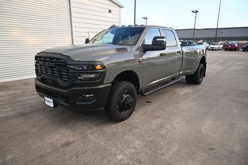 New 2026 Ceramic Gray Clear-Coat Exterior Paint RAM Tradesman image 34