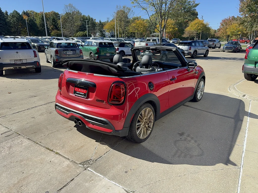 Certified Used 2024 Chili Red MINI Cooper S image 4