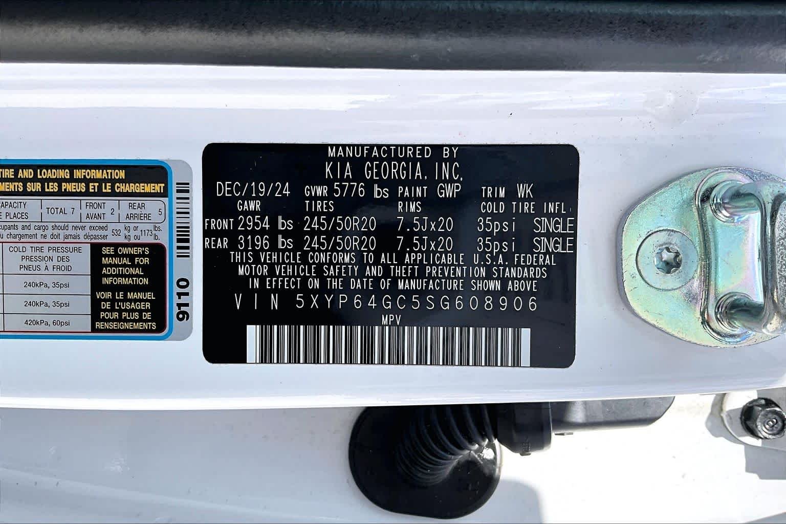 Used 2025 Glacial White Pearl Kia S image 32