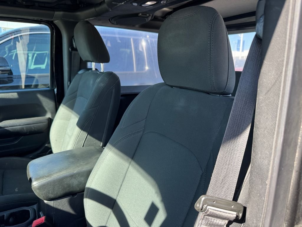 Used 2018 Black Clearcoat Jeep Sport image 6