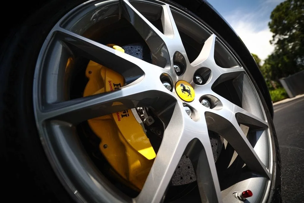 Used 2011 Nero Daytona Ferrari Base image 16