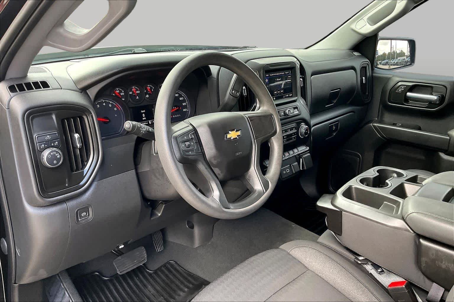 Used 2023 BLACK Chevrolet Custom image 17