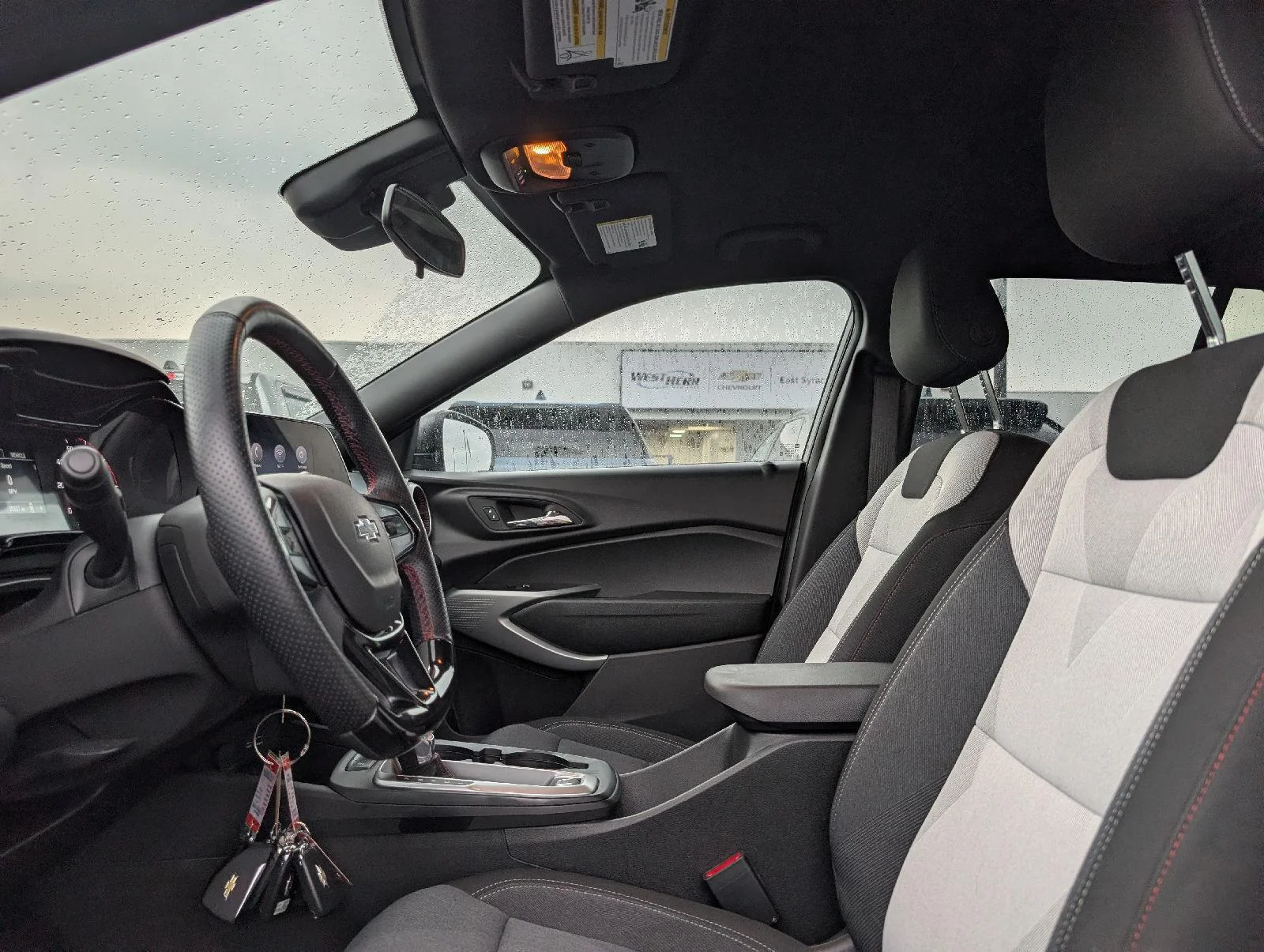 Used 2025 Sterling Gray Metallic Chevrolet 1RS image 8