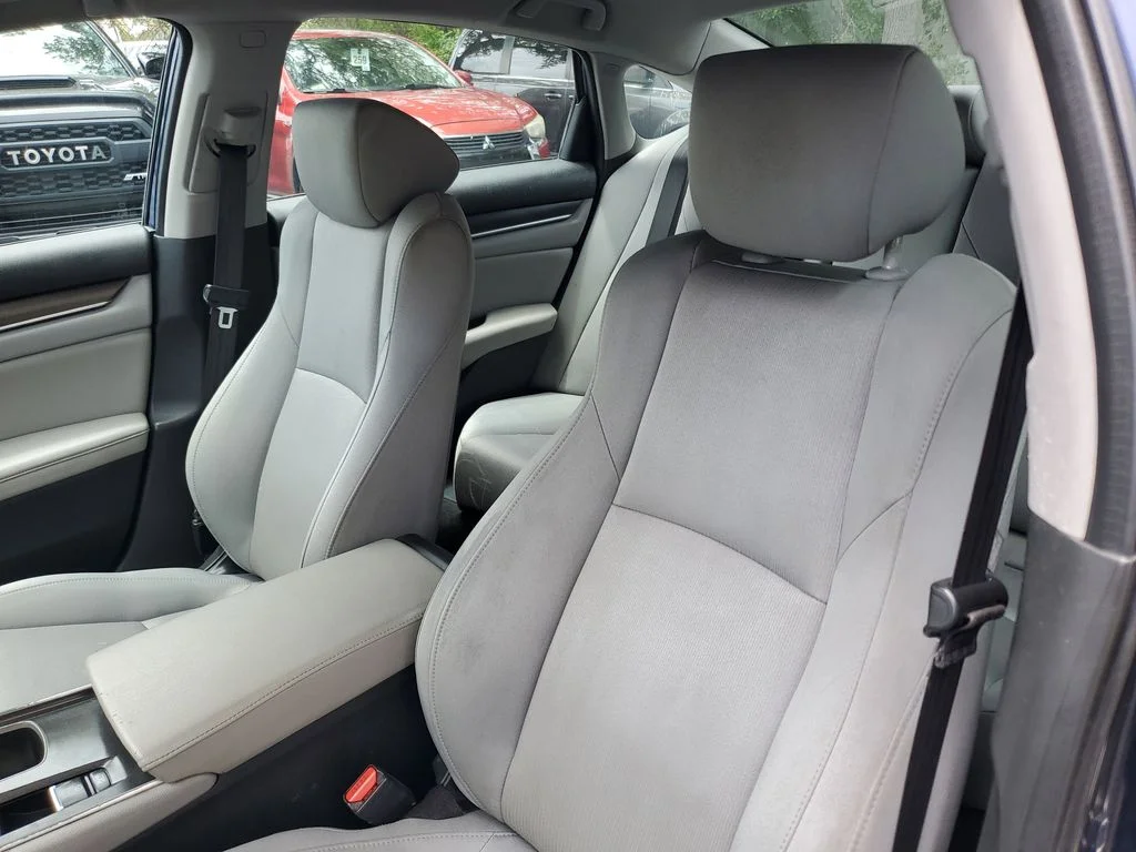 Used 2020 Blue Honda LX image 19