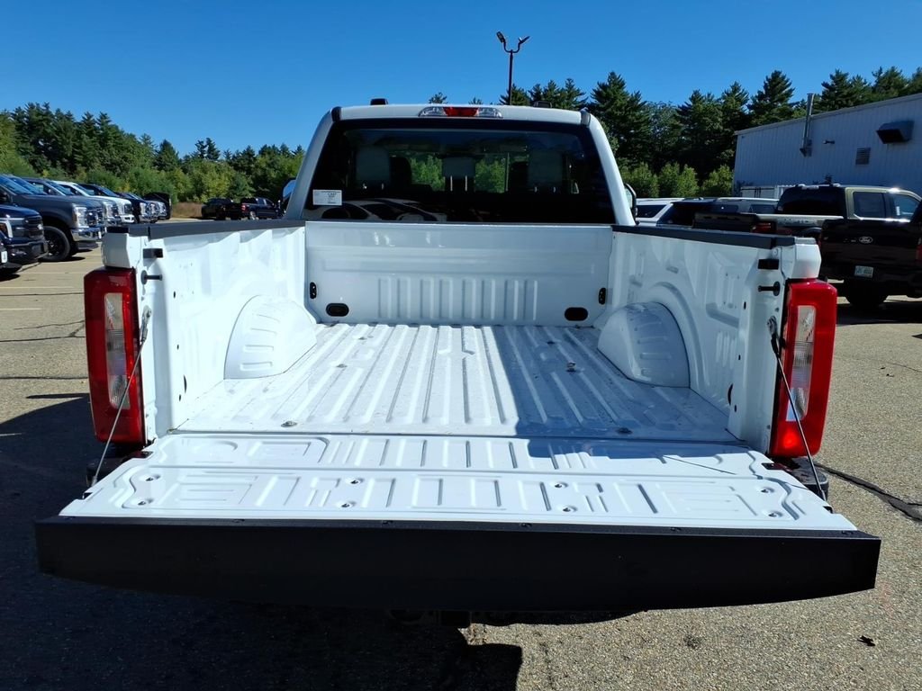 New 2027 Oxford White Ford F-250® XL image 8