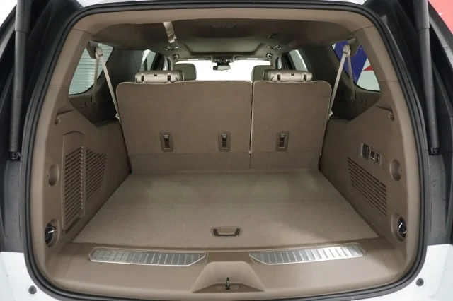 New 2026 Glacier White Tricoat GMC Denali image 8