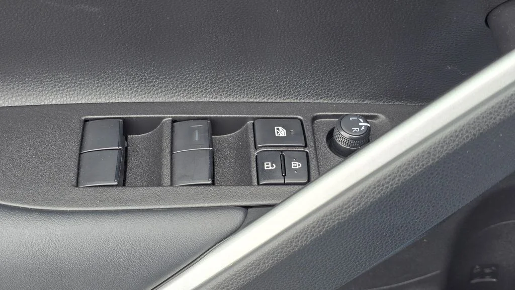 Used 2025 Cypress Toyota XLE image 23