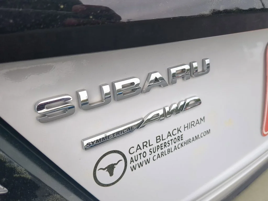 Used 2022 Ceramic White Subaru GT image 31