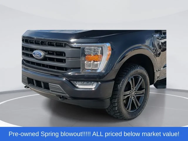 Used 2022 Black Ford Lariat image 4