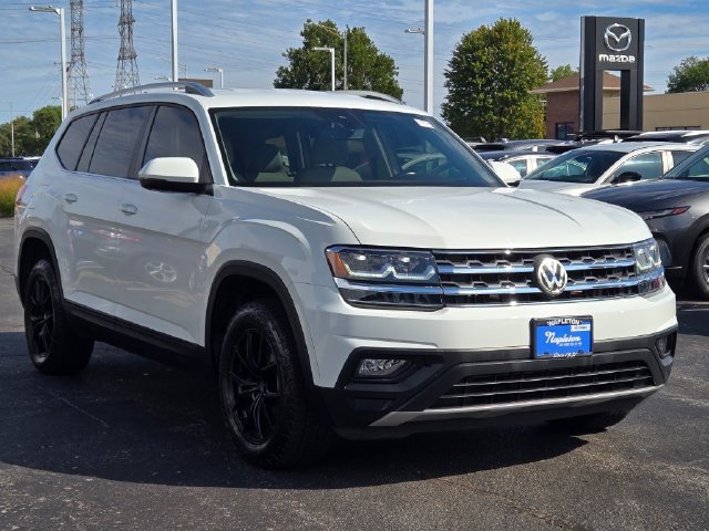 Used 2018 White Volkswagen 3.6L V6 SE image 3