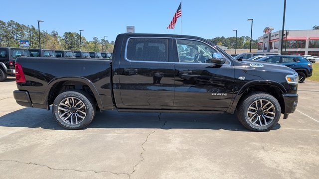 New 2026 Diamond Black Crystal Pearl-Coat Exterior Paint RAM Longhorn image 6