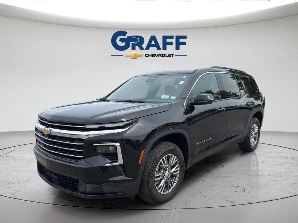 2025 Chevrolet Traverse AWD LT's photo