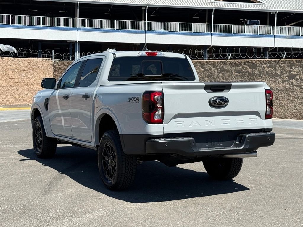 New 2026 Avalanche Ford XLT image 4