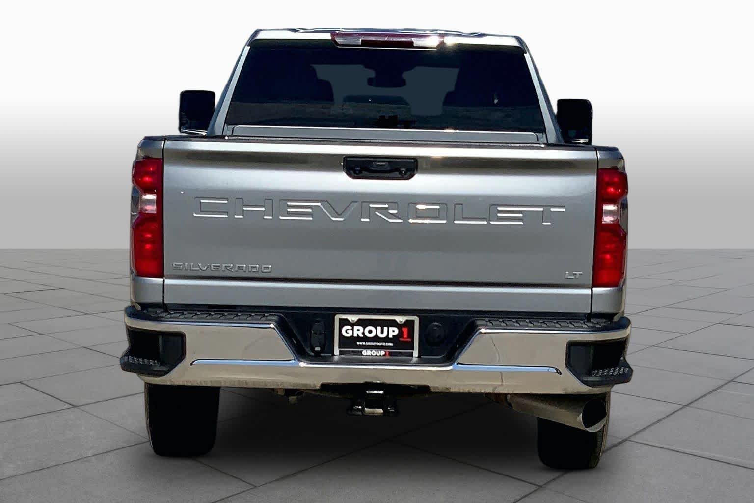 Used 2026 Sterling Gray Metallic Chevrolet LT image 5