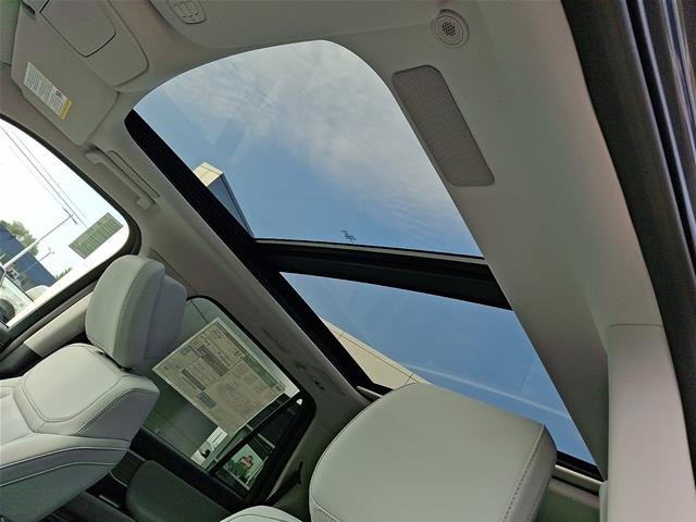 New 2027 Blue Ember Metallic Ford Platinum image 28