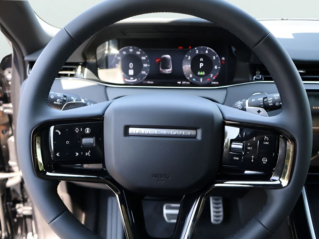 New 2026 Carpathian Grey Land Rover Hoxton Edition image 29