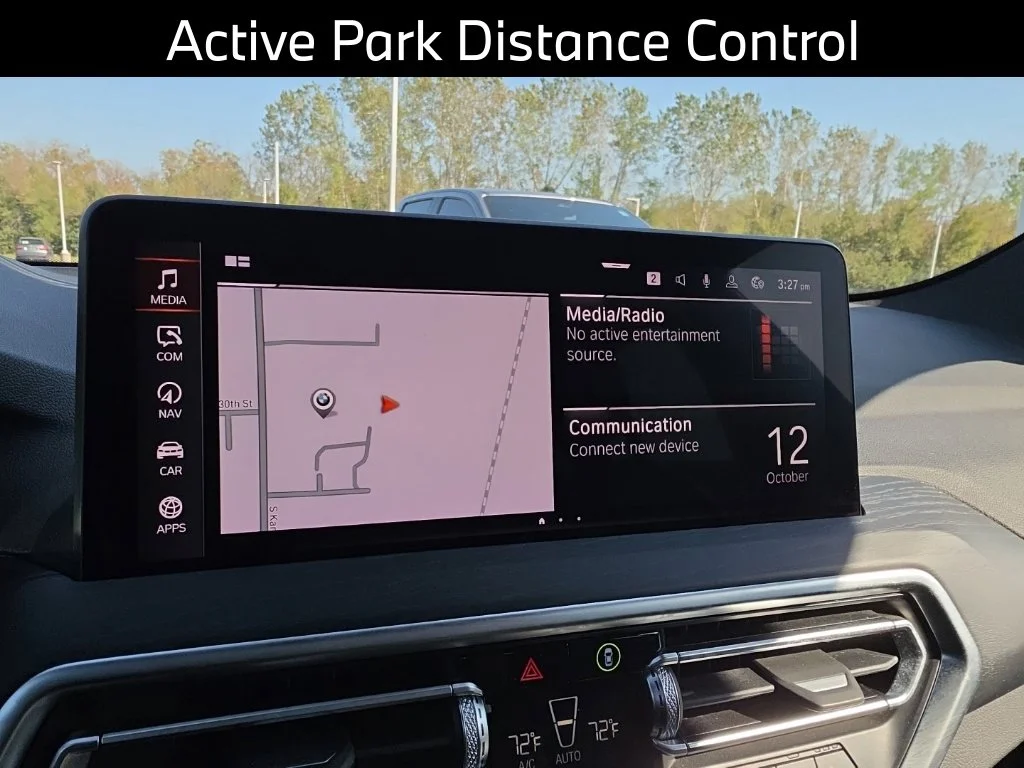 Used 2024 Black BMW xDrive30i image 15