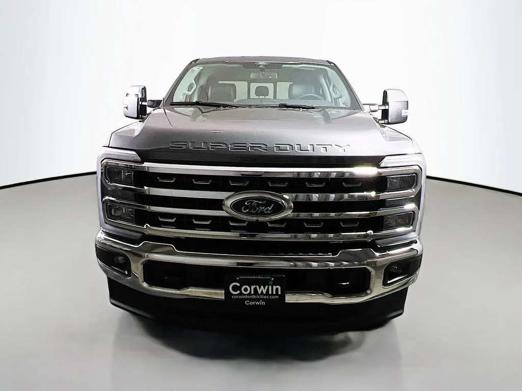 New 2026 Carbonized Gray Metallic Ford Lariat image 4