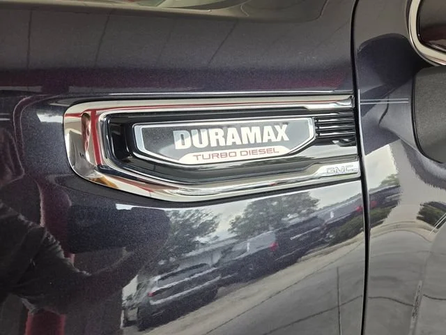 Used 2023 Titanium Rush Metallic GMC SLT image 3