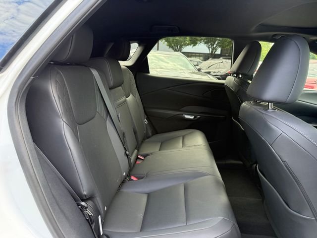 Used 2025 White Lexus 350h F SPORT Design image 30