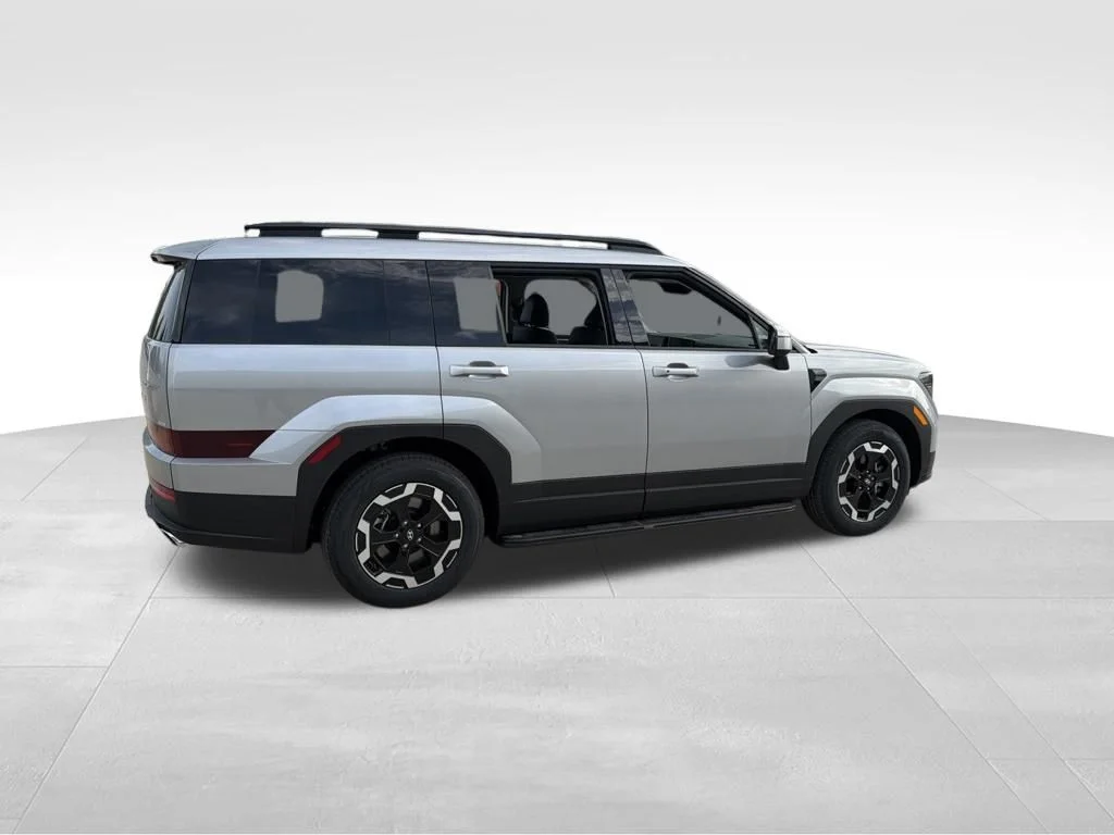 New 2027 Silver Hyundai SEL image 5