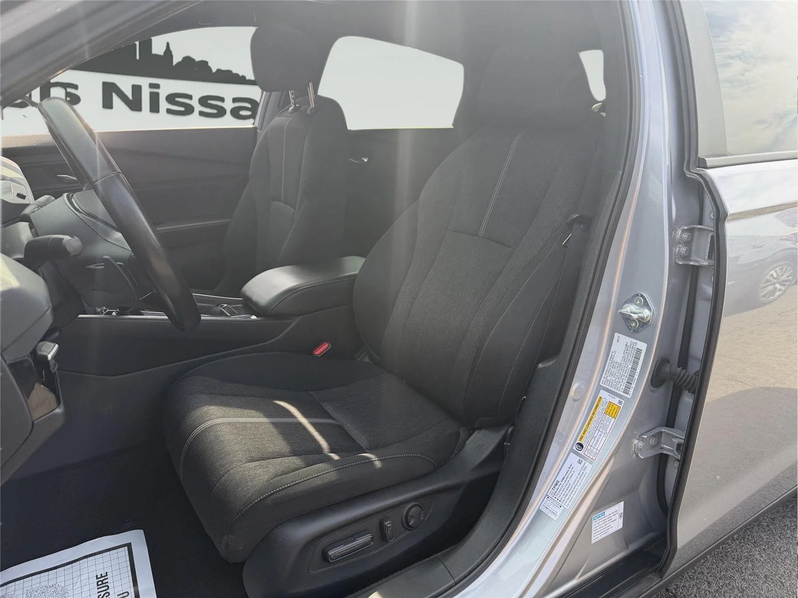 Used 2023 Lunar Silver Metallic Honda Sport image 12