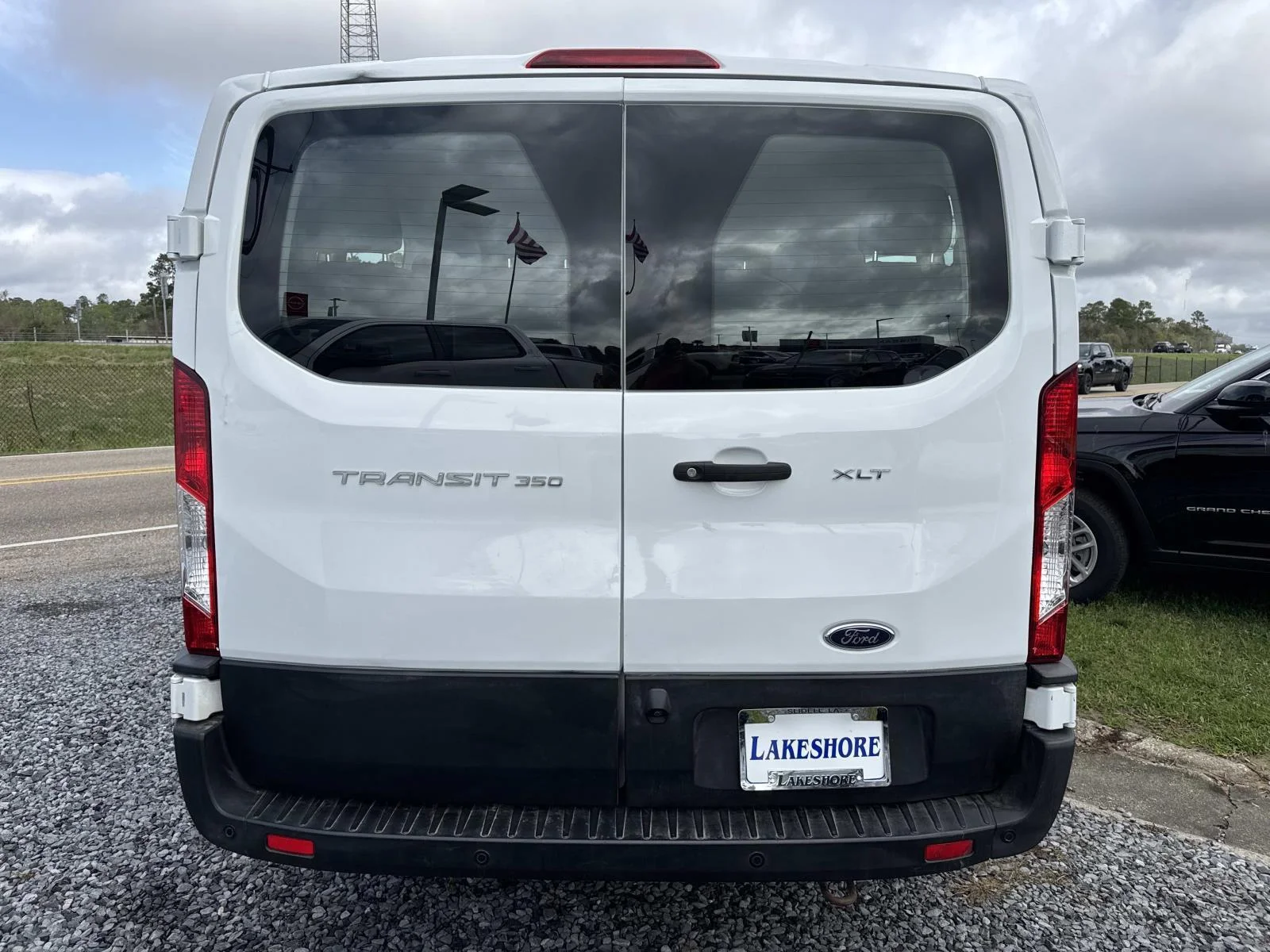 Used 2021 White Ford T-350 148 Low Roof XL RWD image 6
