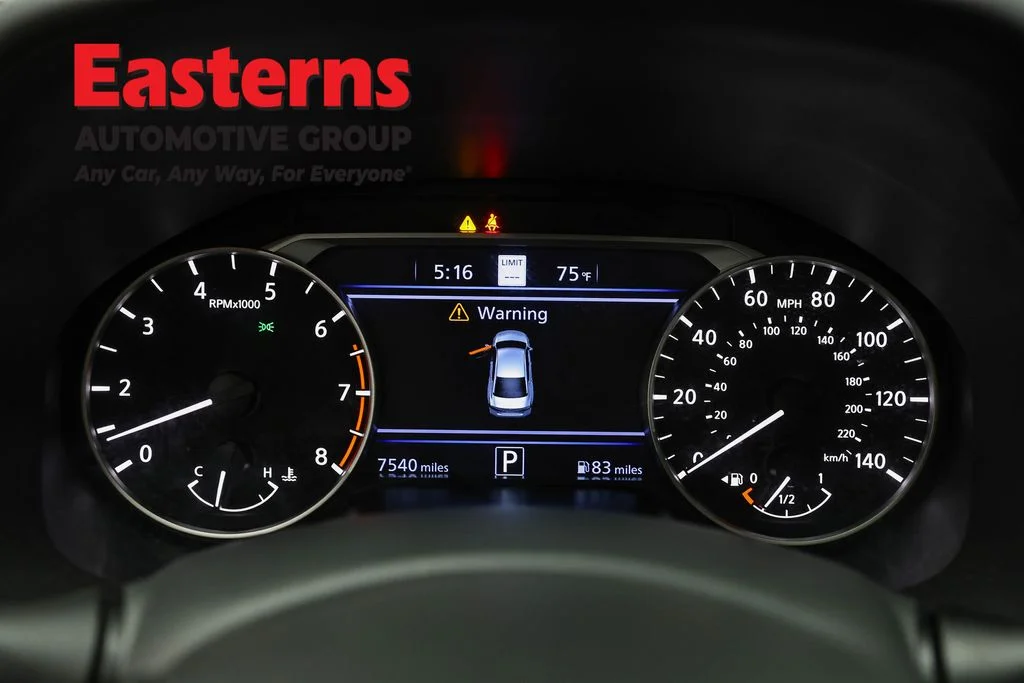 Used 2023 Gray Nissan 2.5 SL image 18