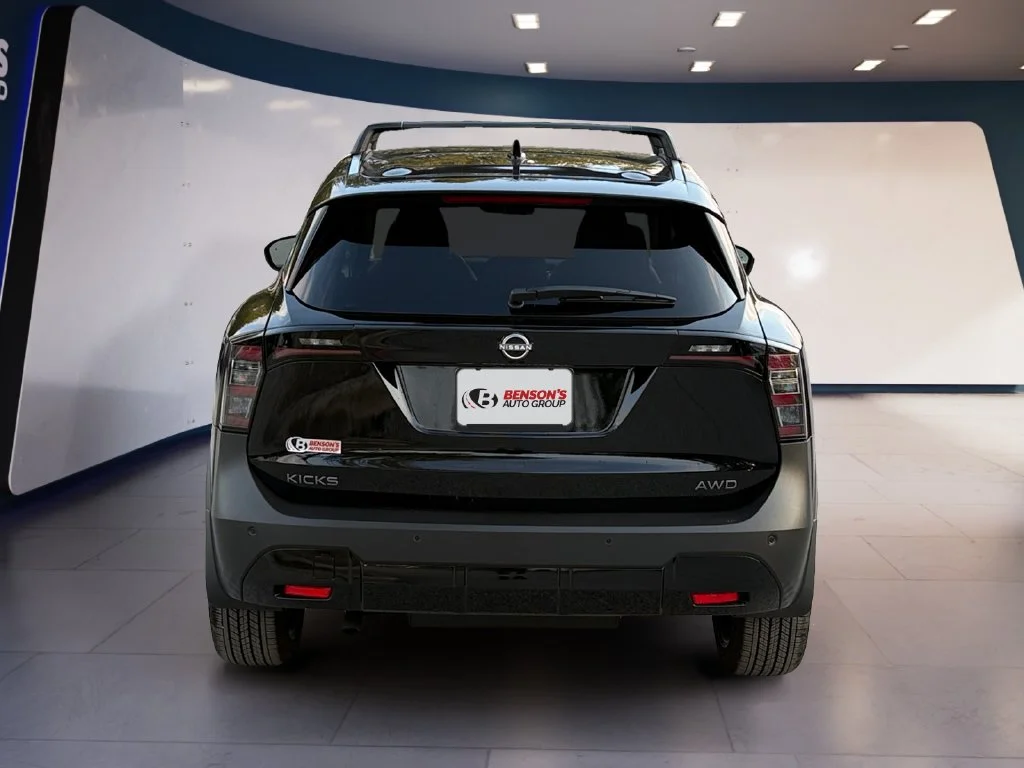 New 2027 Black Nissan SR image 4