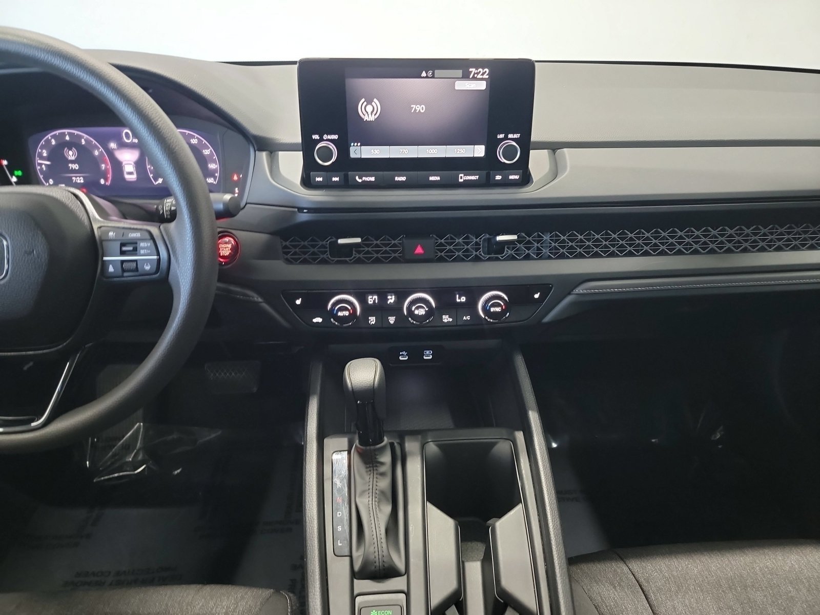 Certified Used 2025 Urban Gray Pearl Honda SE image 20