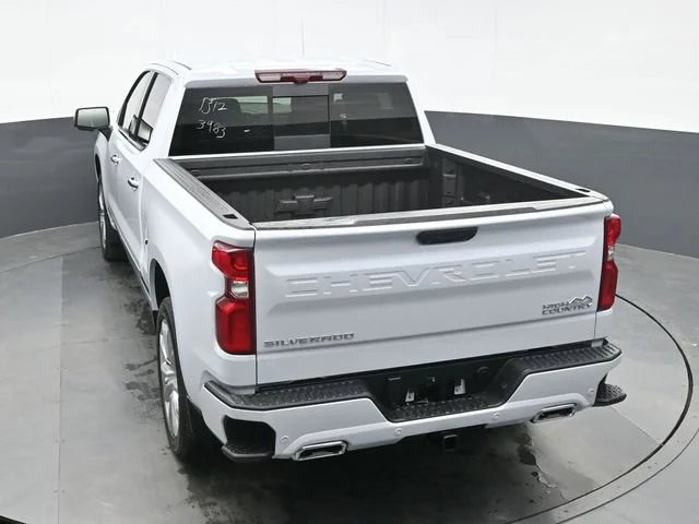 2026 Chevrolet Silverado 1500 High Country - Photo 10