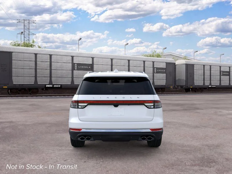 New 2026 Pristine White Metallic Tri-Coat Lincoln Premiere® image 5