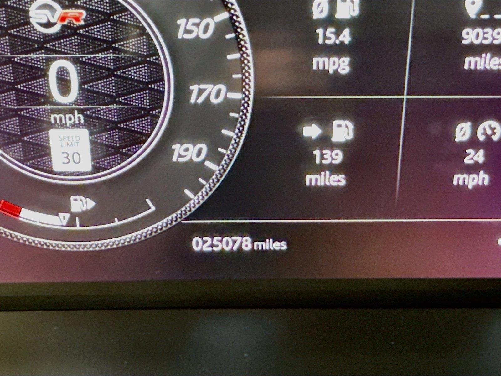 Used 2022 Fuji White Land Rover SVR image 15