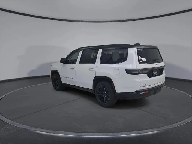 New 2026 Bright White Clear-Coat Exterior Paint Jeep Grand Wagoneer image 11