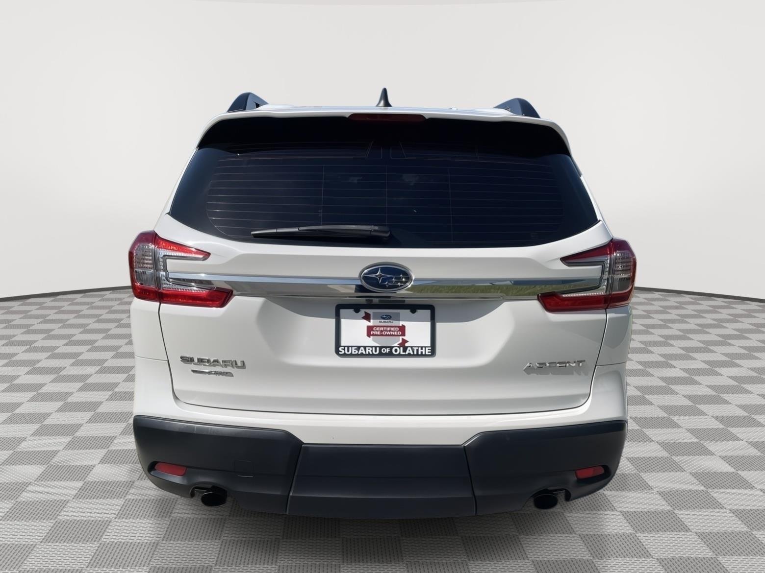 Used 2023 Crystal White Pearl Subaru Base image 7