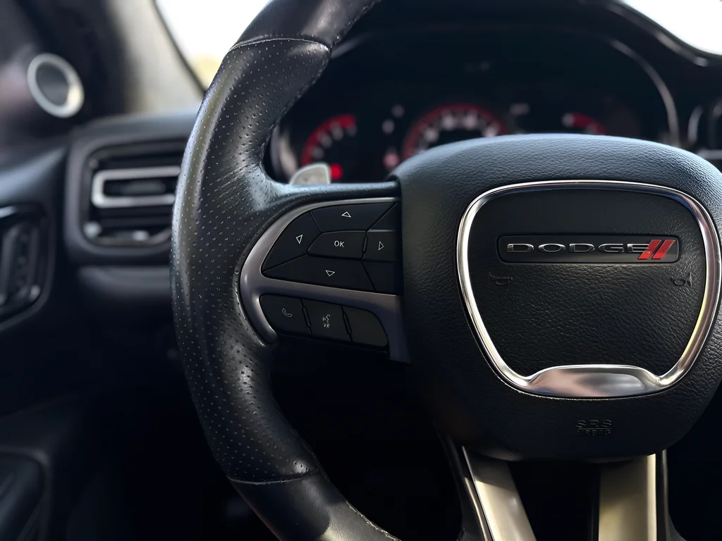 Used 2022 Black Dodge Citadel image 13