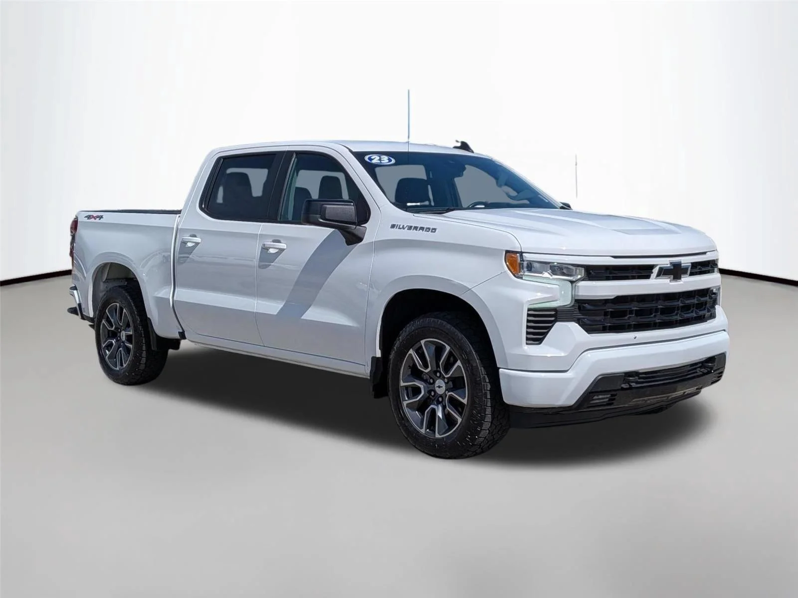 Used 2023 Summit White Chevrolet RST image 7