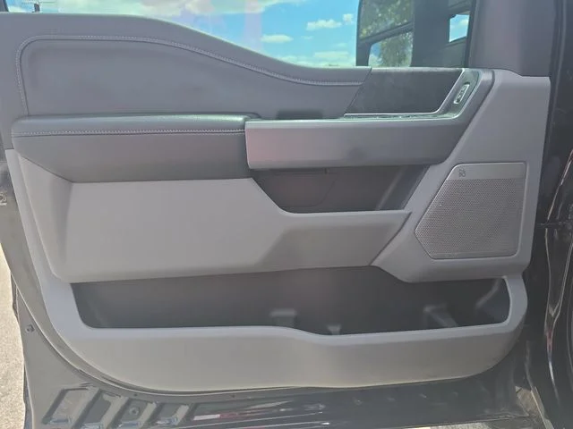 Used 2024 Black Ford XLT image 27