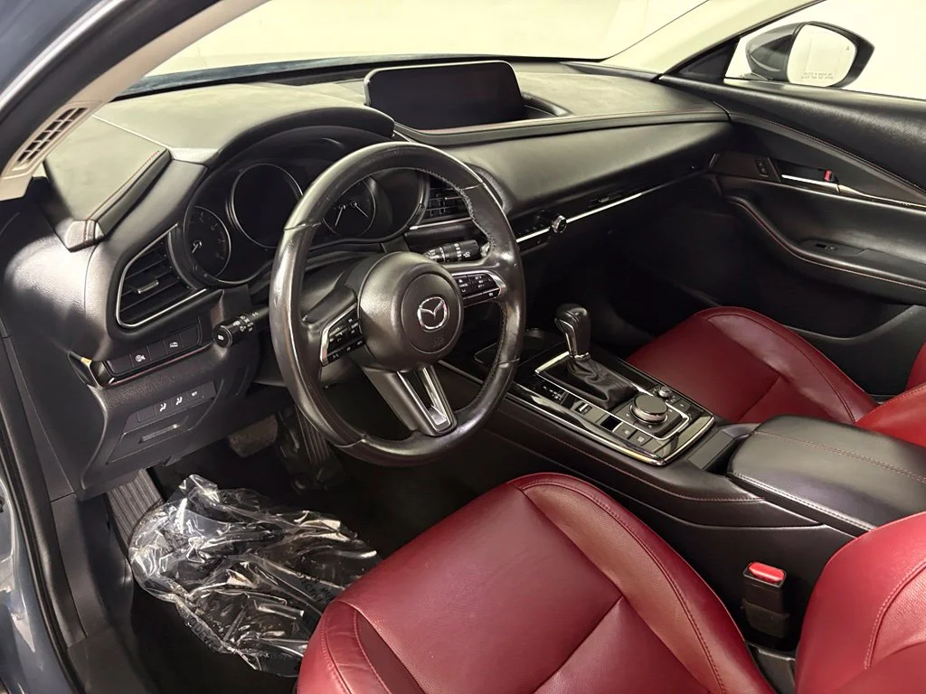 Used 2024 Gray Mazda 2.5 S Carbon Edition image 17