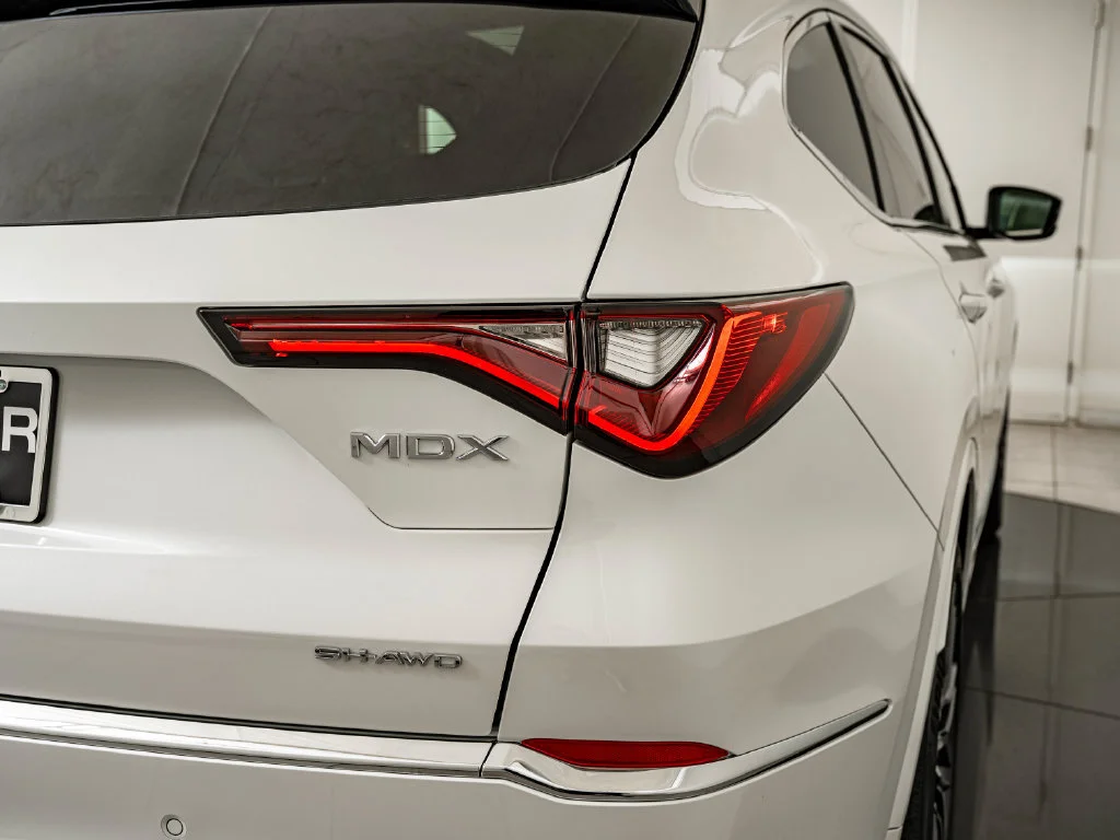 Used 2026 Platinum White Acura Advance Package image 14