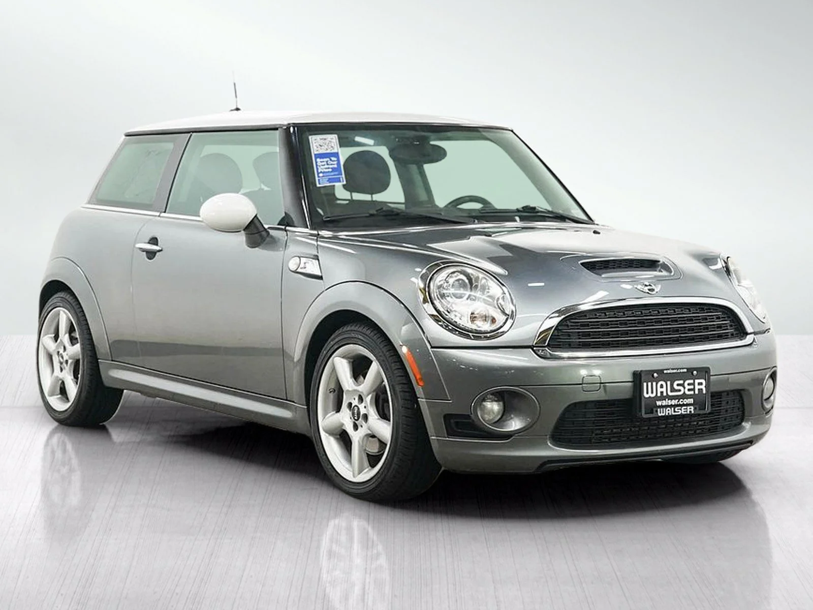 Used 2010 Dark Silver Metallic MINI Base image 8