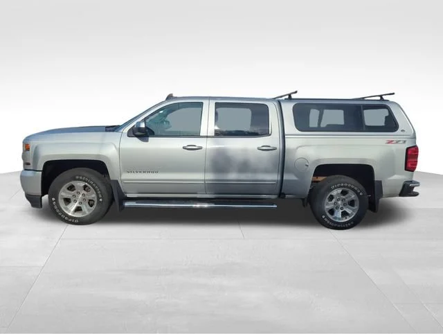 Used 2016 SILVER ICE METALLIC Chevrolet LT image 2