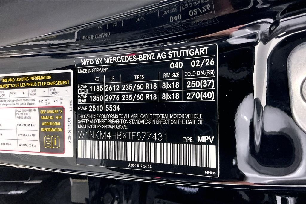 New 2026 Black Mercedes-Benz GLC 300 image 12